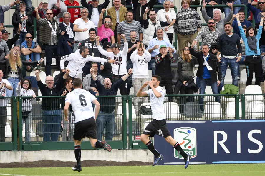 Pro Vercelli, in dirittura d'arrivo il cambio della guardia: si ripartirà dalla Lega Pro